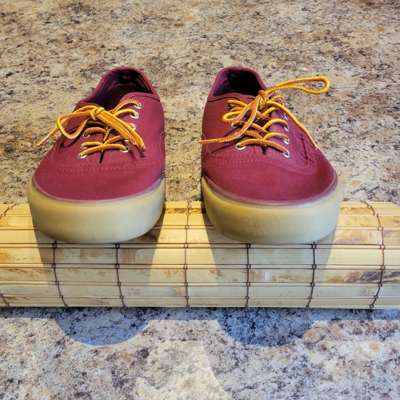 American Eagle Outfitters Men's Red Shoes - Picture 5 of 8